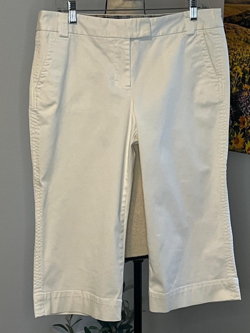 J. Crew White Capri Pants
